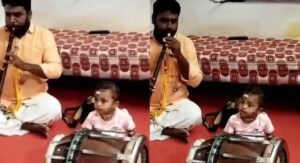 cute-reaction-in-baby-with-music